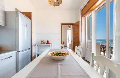 Torre Suda House | Canto delle Onde by BarbarHouse