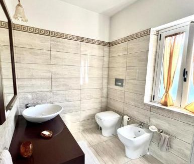 Santa Maria Apartment | Capovaticano - Unique SEA VIEW - Villa Renaissance