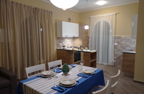 Giardini Naxos Villa | CASA 'A MARINA garden and beach villa a stone's throw from the sea