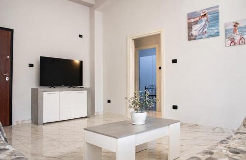 Bovalino Marina Apartment | Casa Del Gelsomino