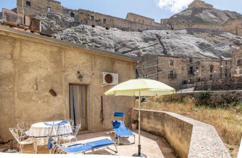 Sperlinga House | Casa della nonna
