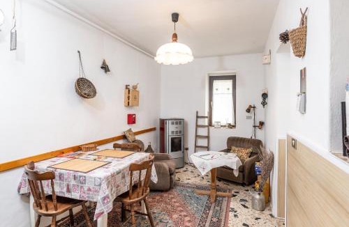 Sperlinga House | Casa della nonna