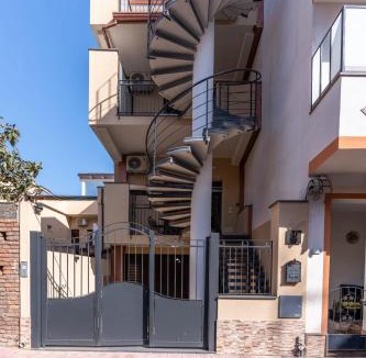 Santa Teresa di Riva Apartment | Casa Eliseo