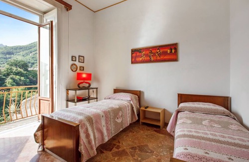 Cava de' Tirreni House | Casa IDA Build Xviii Century