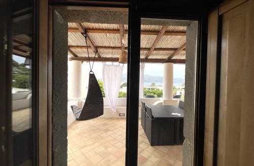 Lingua House | Casa Il Faro - vista mare, 100 mt dalla spiaggia