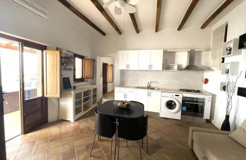 Lingua House | Casa Il Faro - vista mare, 100 mt dalla spiaggia