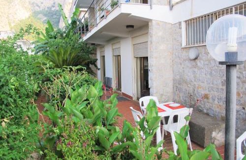 Addaura House | Casa in villa vista mare