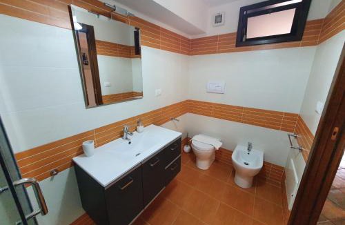 Sant'Alessio Siculo House | Casa La Ferula apt3 vicino al mare e Taormina con terrazza panoramica