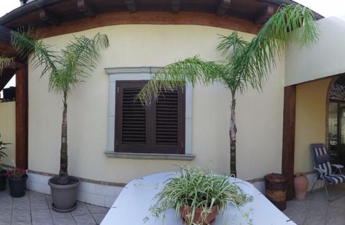 Santa Teresa di Riva Apartment | Casa Le Fresie