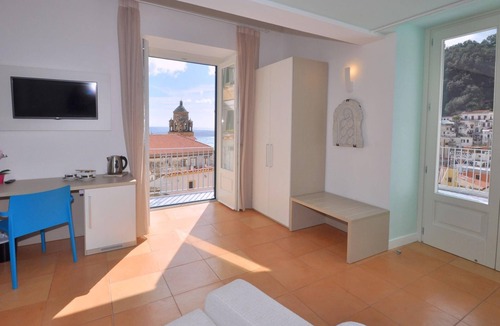 Amalfi Hotel | Casa Mao - ID 3307 - One Bedroom Hotel, Sleeps 4