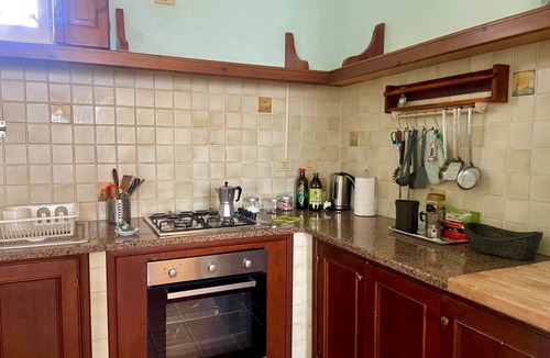 Zona Portuale Villa | Casa Mare Holiday, Beachfront villa equipped with amenities and beach nearby