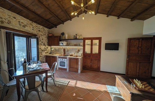Locati Apartment | Casa Passo del Mattino - Suite Royal - an oasis of calm