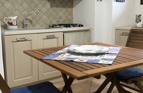 Pantelleria Villa | Casa per Vacanze Dammusi Riah il Rifugio al Mare