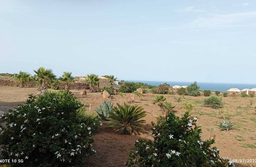 Pantelleria Villa | Casa per Vacanze Dammusi Riah il Rifugio al Mare