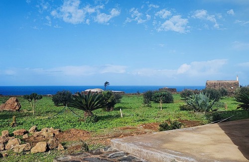 Pantelleria Villa | Casa per Vacanze Dammusi Riah il Rifugio al Mare