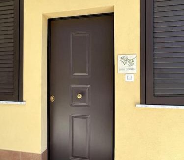 Fondachello Apartment | Casa Pomelia