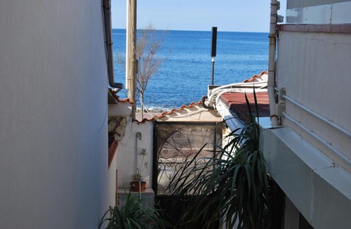Sferracavallo Apartment | Casa Punta Barcarello, Sferracavallo fronte mare e tramonti da sogno, vicino alla splendida spiaggia di Mondello