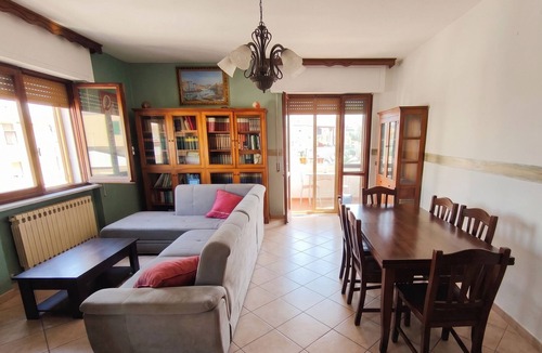 Tropea Apartment | Casa Rosy Tropea: 150sqm of Space and Freshness between Station, downtown and waterfront