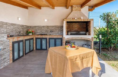 Agnone Bagni Apartment | Casa Smeralda a 200m From The Sea - Happy Rentals