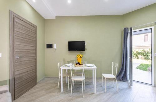 Agnone Bagni Apartment | Casa Smeralda a 200m From The Sea - Happy Rentals