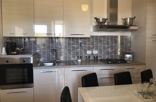 Punta Braccetto House | Casa Sunshine - the sun in the heart