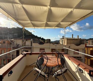 Monforte San Giorgio House | Casa vacanza a funtana