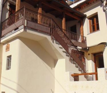 San Floro House | Casa Vacanze L'olmo e la seta