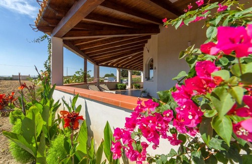 Menfi House | Casa Vacanze Villa Torrenova