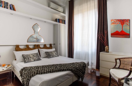 Vomero Bed & Breakfast | Casa Valeria