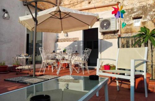 Castellammare Vucciria Apartment | casaDamare