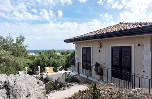 Belvedere Villa | Casale Antiche Mura Siracusa