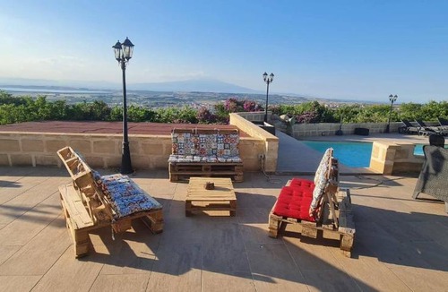 Carlentini House | Casale Ciricó tra Catania e Siracusa