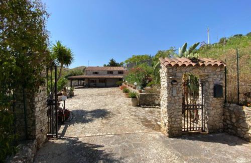 Scopello Villa | Casale Giulietta