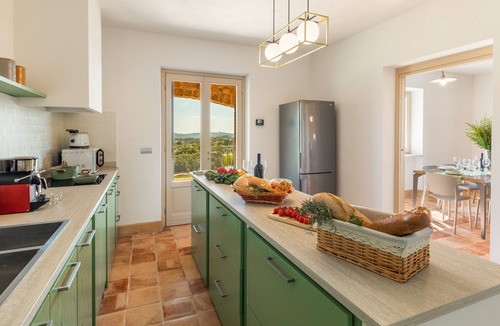 Manciano Villa | Casale Grottini 8, Emma Villas