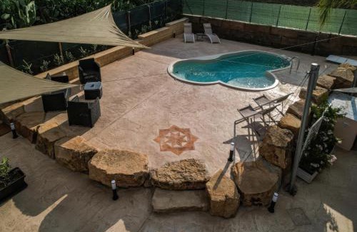 Ummari Apartment | Casale Sammartano - Appartamenti con piscina comune