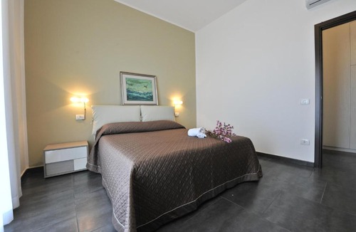Altavilla Milicia Apartment | Case Mistretta