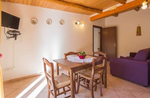 Pucara Apartment | Case Vacanze Dalisa Castagno Con Parcheggio