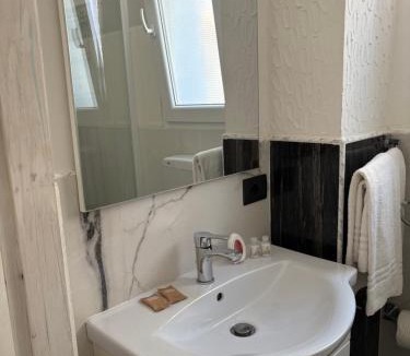 Porticello Apartment | Casita Blanca