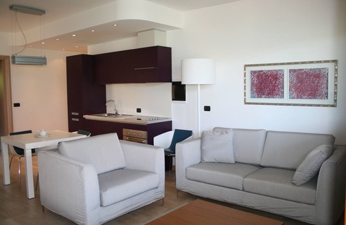 Carrubazza-Motta House | Catania Hills Residence