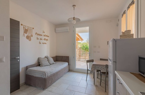 Cenate Apartment | Cava Li Santi Residence - Villa La Cava