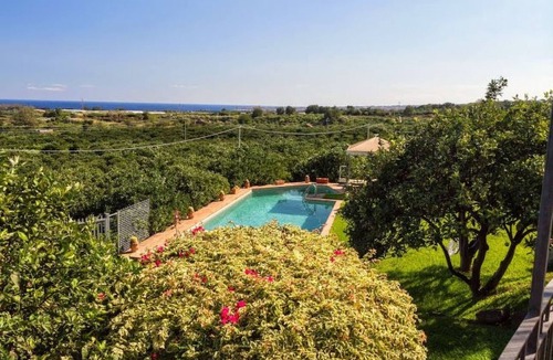 Fiumefreddo di Sicilia House | 'Cedar' mit Wasserblick by Interhome