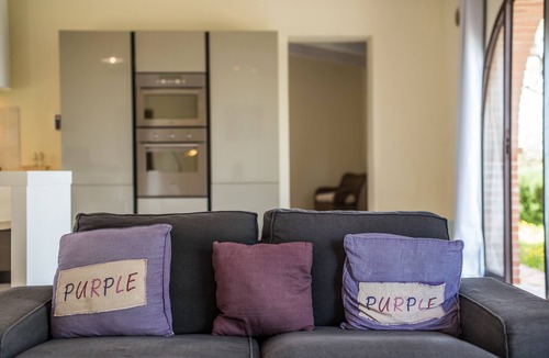 Trequanda Apartment | Chalet "Rosmarino" with Pool, Private Terrace & Wi-Fi