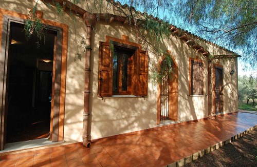 Porto Palo House | Charlotte by Charlotte House