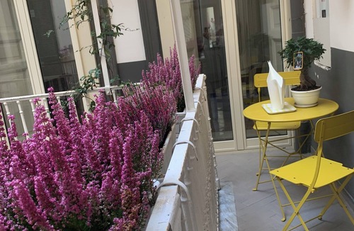 Quartieri Spagnoli Apartment | Charming 2-beDROOMS apartment with AC in Napoli center in spanish quarter