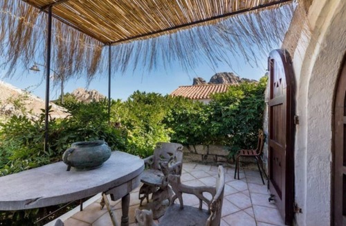 San Pantaleo Cottage | Charming cottage in San Pantaleo. House "The Wisteria"