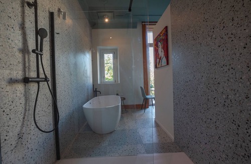 Acireale Bed & Breakfast | Charming elegant room in central Acireale with serene garden view