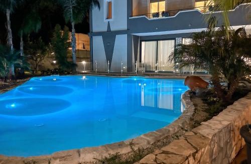 Fontane Bianche Villa | Charming Villa in Fontane Bianche with Private Pool