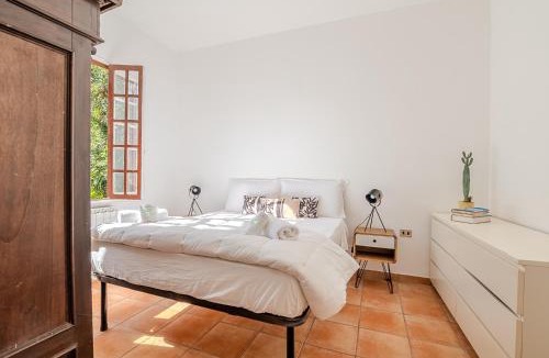 Fregenae Apartment | Charming Villa- Near the BEACH- Free parking - Rome Airport