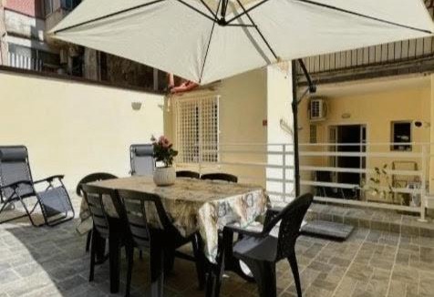 Palermo Apartment | Chez D'Ossuna 10 min Cattedrale Facile posteggio su strada No Ticket No ZTL