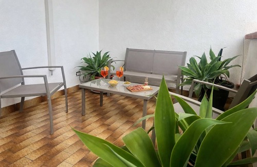 Partanna Apartment | Chiron House - a stone's throw from Mondello
